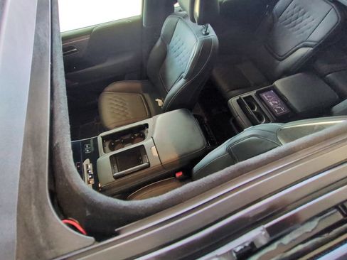 Used 2025 INFINITI QX80 Autograph w/ Autograph Exterior Package AWD/4WD image 13
