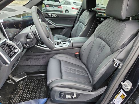 New 2026 BMW X5 M60i image 8