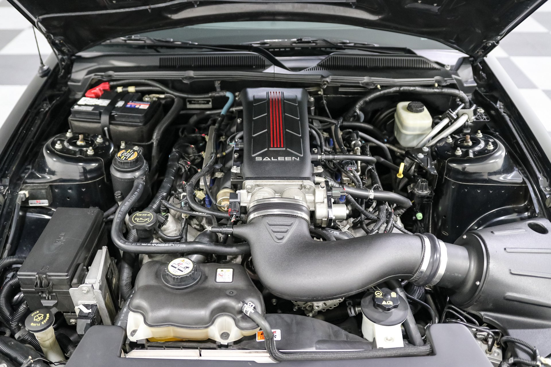 Used 2006 Ford Mustang GT RWD image 22