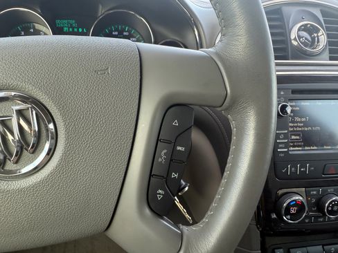 Used 2016 Buick Enclave Leather image 28