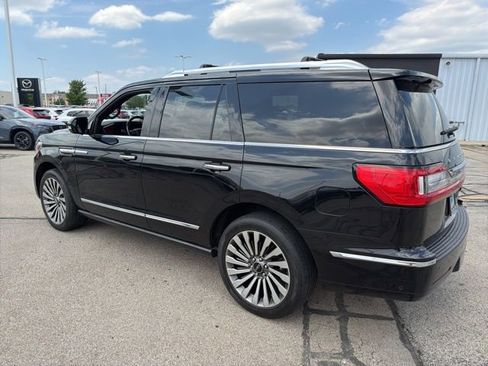 Used 2019 Lincoln Navigator Reserve w/ Cargo Package AWD/4WD image 7