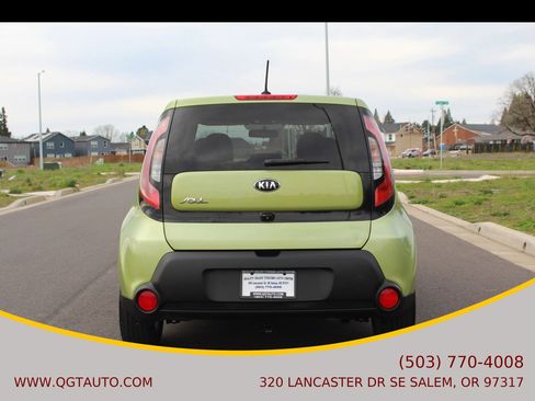 Used 2016 Kia Soul w/ Convenience Package FWD image 4
