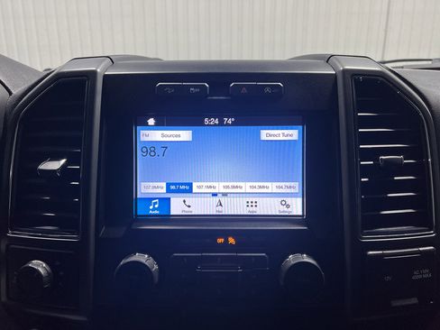 Used 2019 Ford F150 XLT w/ Equipment Group 302A Luxury image 11