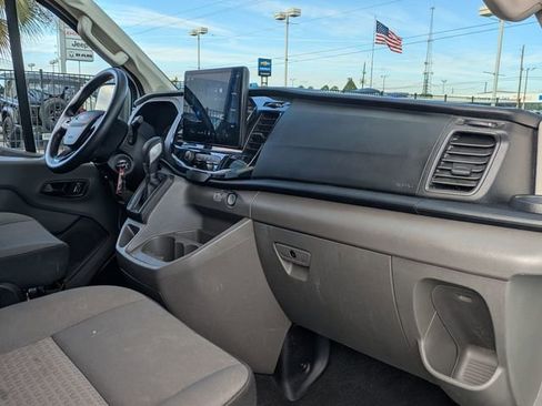 Used 2023 Ford Transit 350 XLT image 29