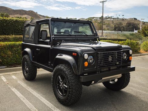 Used 1995 Land Rover Defender 90 AWD/4WD image 3