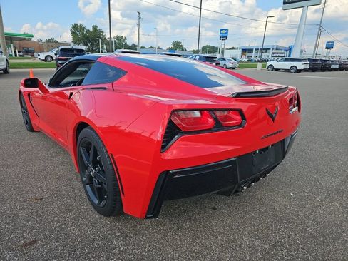 Used 2015 Chevrolet Corvette Stingray Coupe RWD image 5