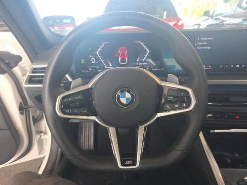 Used 2025 BMW 430i xDrive w/ M Sport Package AWD/4WD image 4