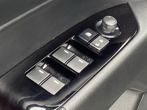 Used 2025 MAZDA CX-5 AWD 2.5 S w/ Preferred Package image 28