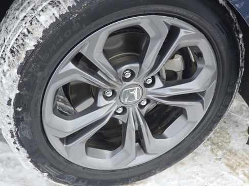 Certified 2023 Honda Accord EX image 11