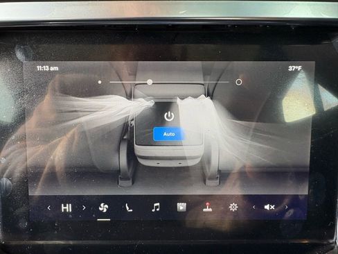 Used 2021 Tesla Model S Plaid image 43