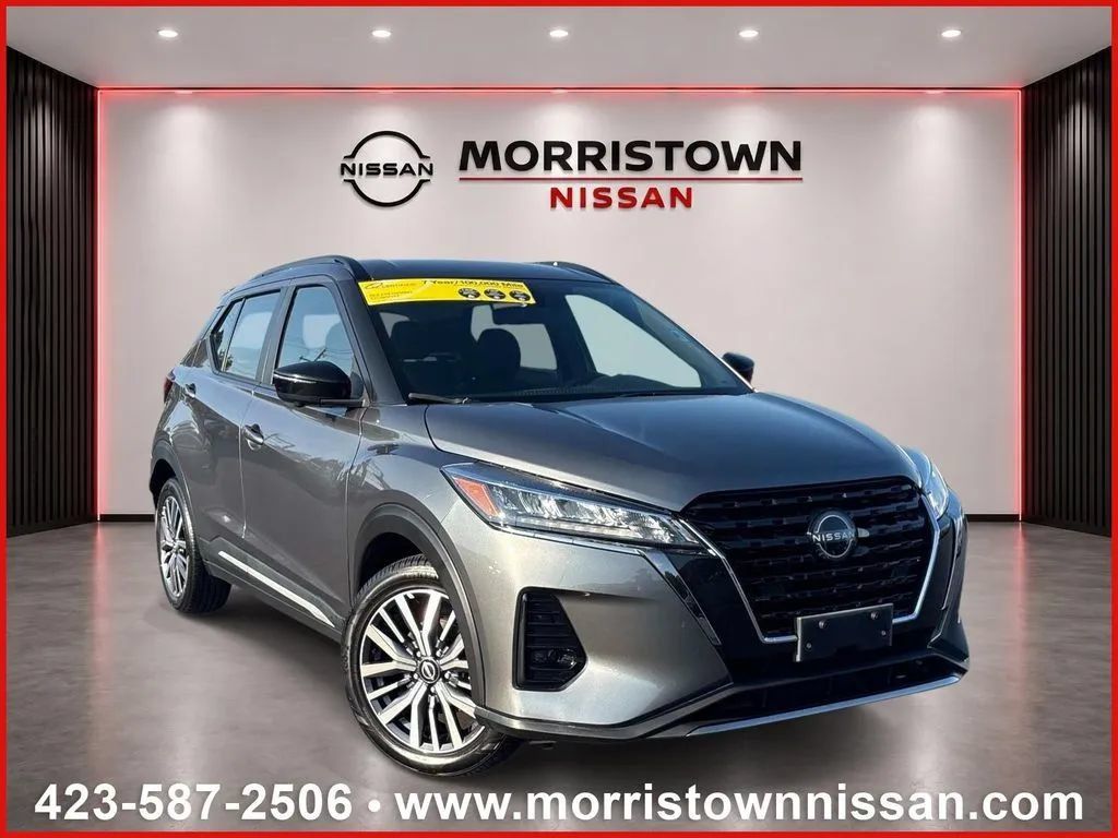 Used 2024 Nissan Kicks SR FWD image 1