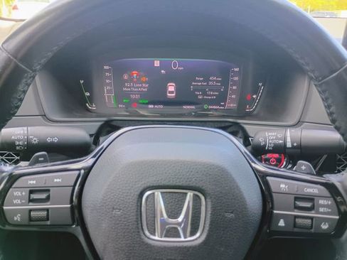 Used 2024 Honda Accord Touring image 13