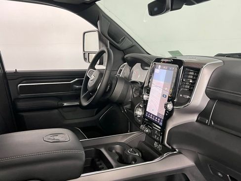 Used 2025 RAM 1500 Laramie w/ Sport Appearance Package image 33