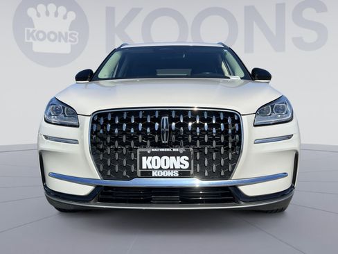 Used 2023 Lincoln Corsair Reserve FWD image 11