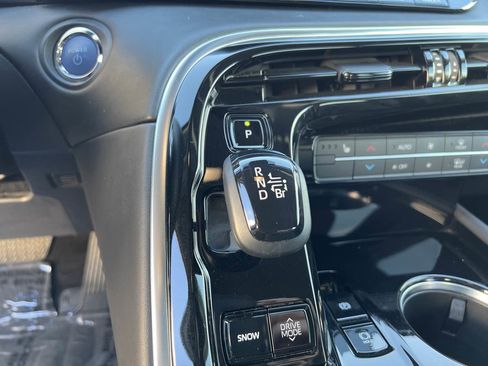 Used 2022 Toyota Mirai XLE w/ Advanced Technology Package image 18