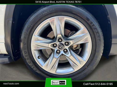 Used 2018 Toyota Highlander Limited FWD image 42
