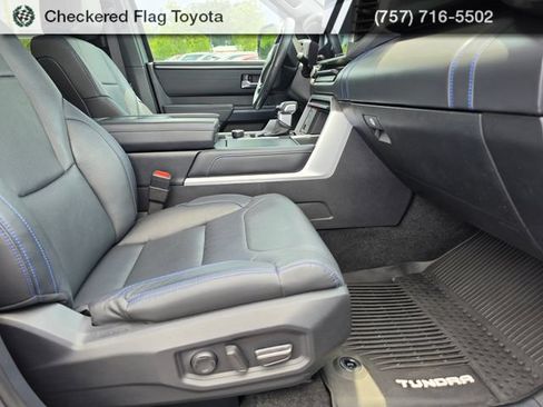 Used 2024 Toyota Tundra Platinum AWD/4WD image 26