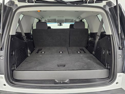Used 2018 GMC Yukon SLE AWD/4WD image 17