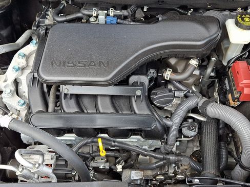Certified 2022 Nissan Rogue Sport SL AWD/4WD image 30