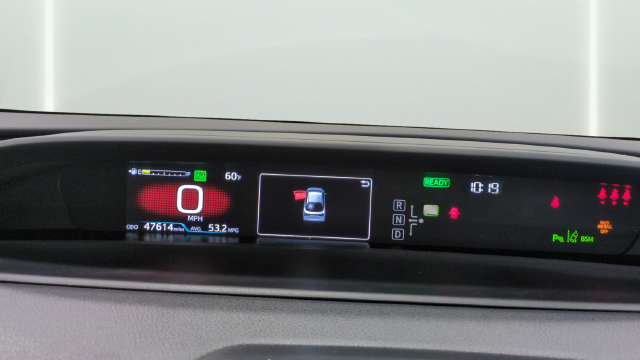 Used 2022 Toyota Prius LE AWD/4WD image 20