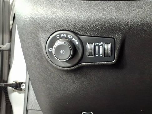 Used 2024 Jeep Compass Limited AWD/4WD image 19