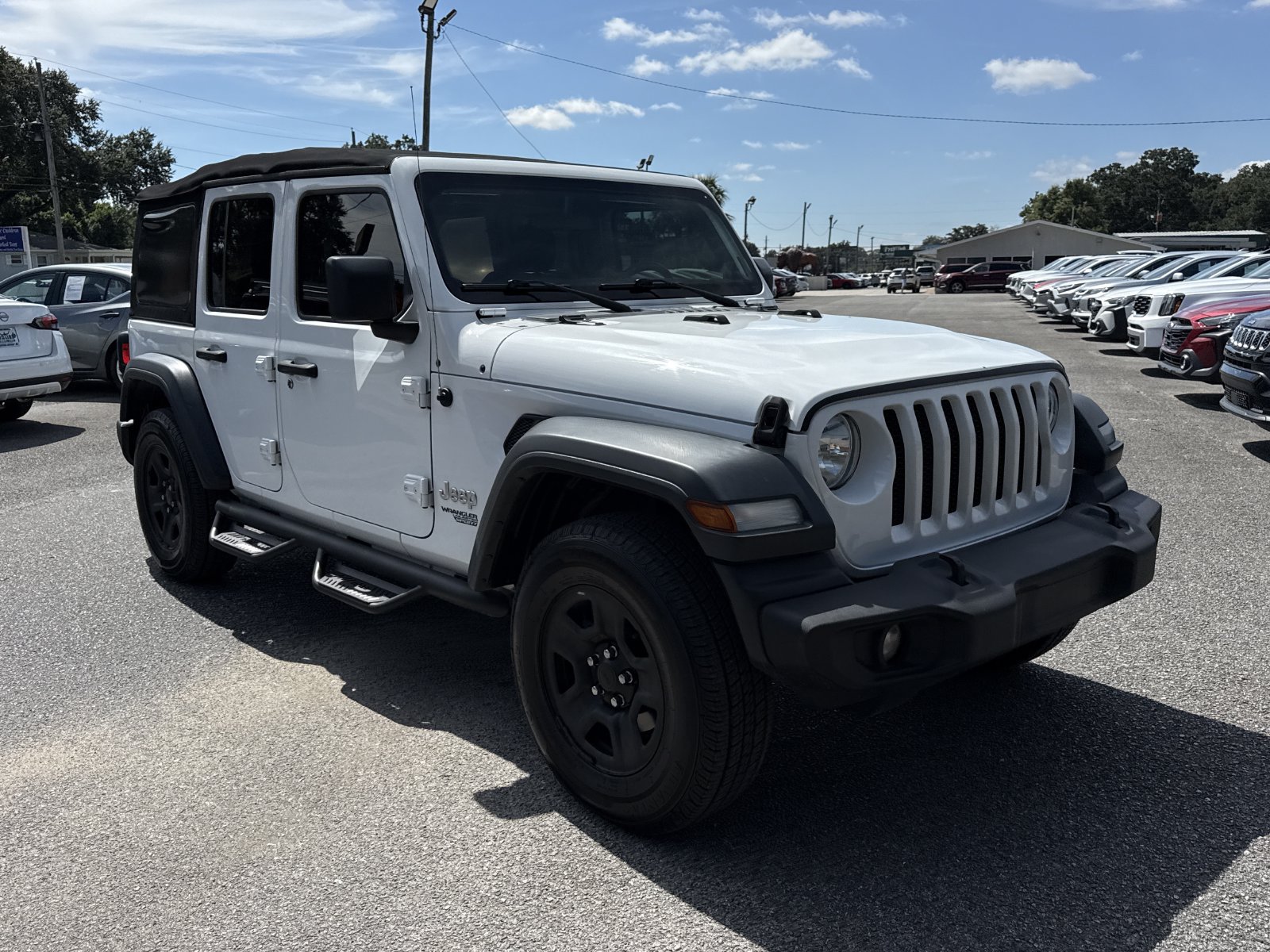 Used 2018 Jeep Wrangler Unlimited Sport S AWD/4WD image 8