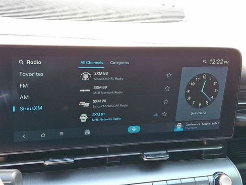 Certified 2025 Hyundai Kona SE AWD/4WD image 14