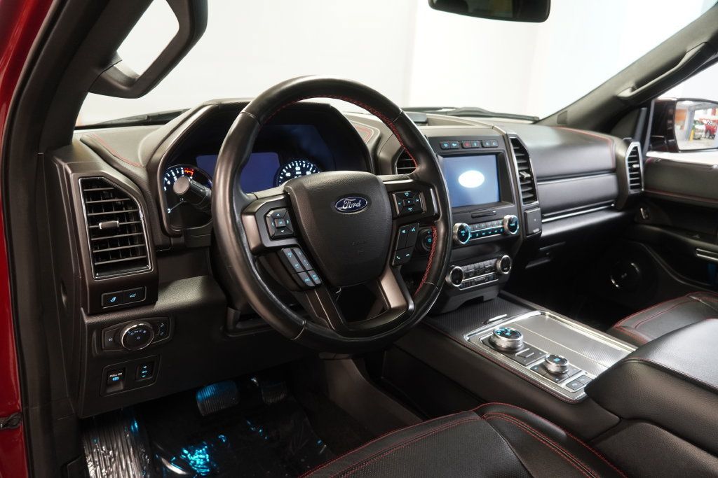 Used 2019 Ford Expedition Max Limited w/ Equipment Group 303A AWD/4WD image 5