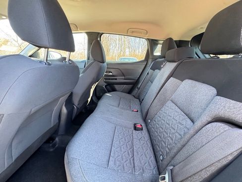 Certified 2025 Nissan Kicks SV image 23