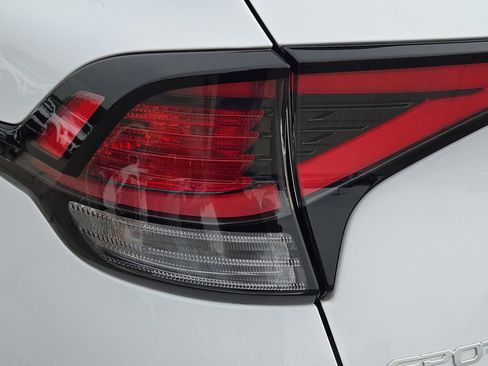 Certified 2023 Kia Sportage EX image 13