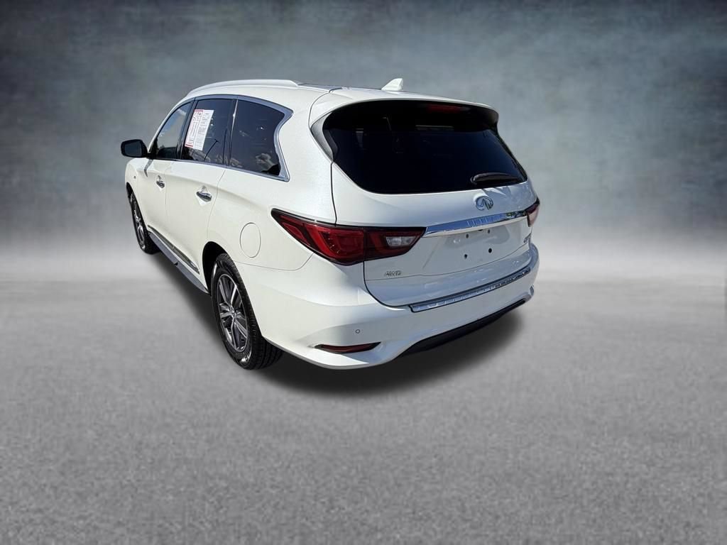 Used 2019 INFINITI QX60 Luxe w/ Essential Package AWD/4WD image 3
