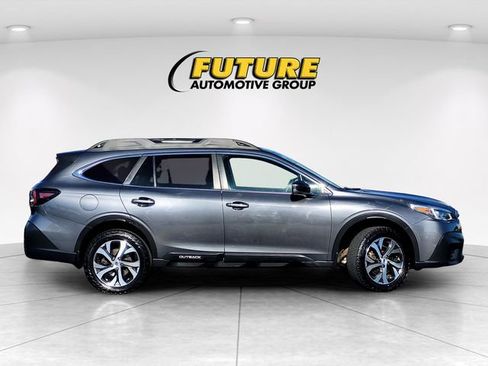 Used 2021 Subaru Outback Limited image 3