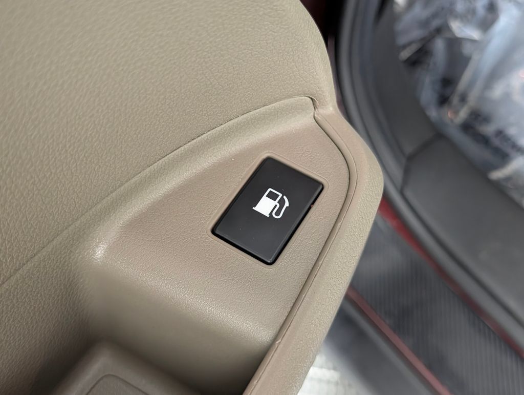 Used 2021 Honda Pilot EX image 26
