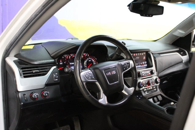 Used 2016 GMC Yukon SLT w/ Open Road Package AWD/4WD image 14