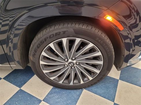 Used 2024 Hyundai Palisade Calligraphy image 10