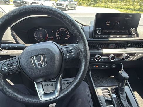 Used 2024 Honda CR-V EX image 27