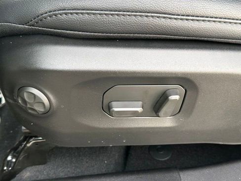 New 2025 Jeep Wrangler Sahara w/ Technology Group image 22