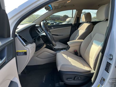 Used 2017 Hyundai Tucson Sport w/ Cargo Package AWD/4WD image 11