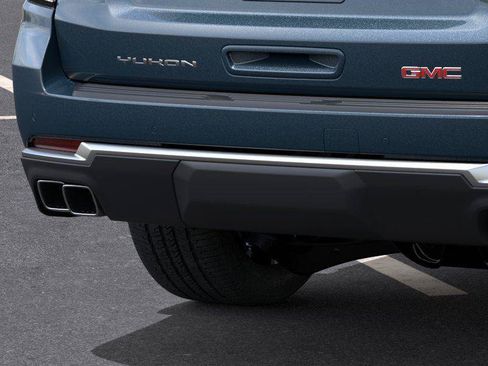 New 2026 GMC Yukon Denali w/ Denali Reserve Package AWD/4WD image 16