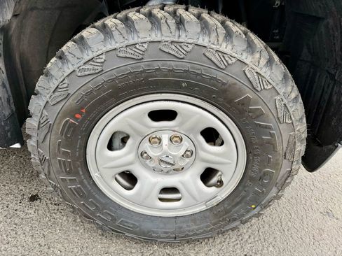 Used 2019 Nissan Frontier S image 21