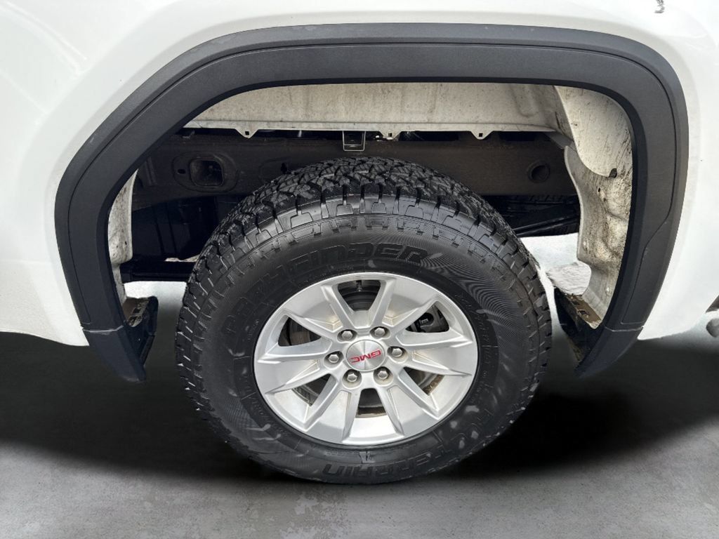 Used 2023 GMC Sierra 1500 SLE AWD/4WD image 14