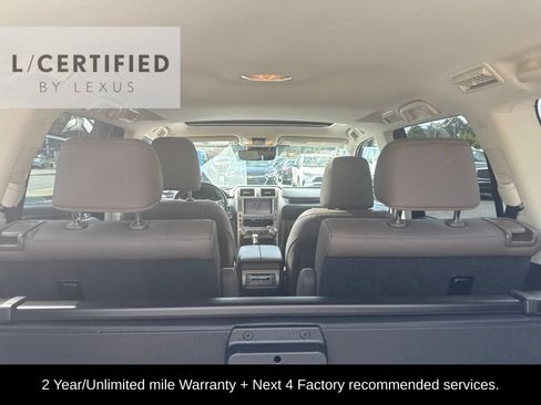 Used 2021 Lexus GX 460 Luxury w/ Sport Design Package AWD/4WD image 9