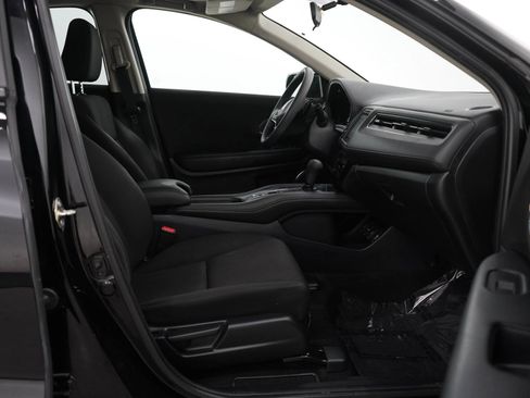 Used 2016 Honda HR-V EX image 11