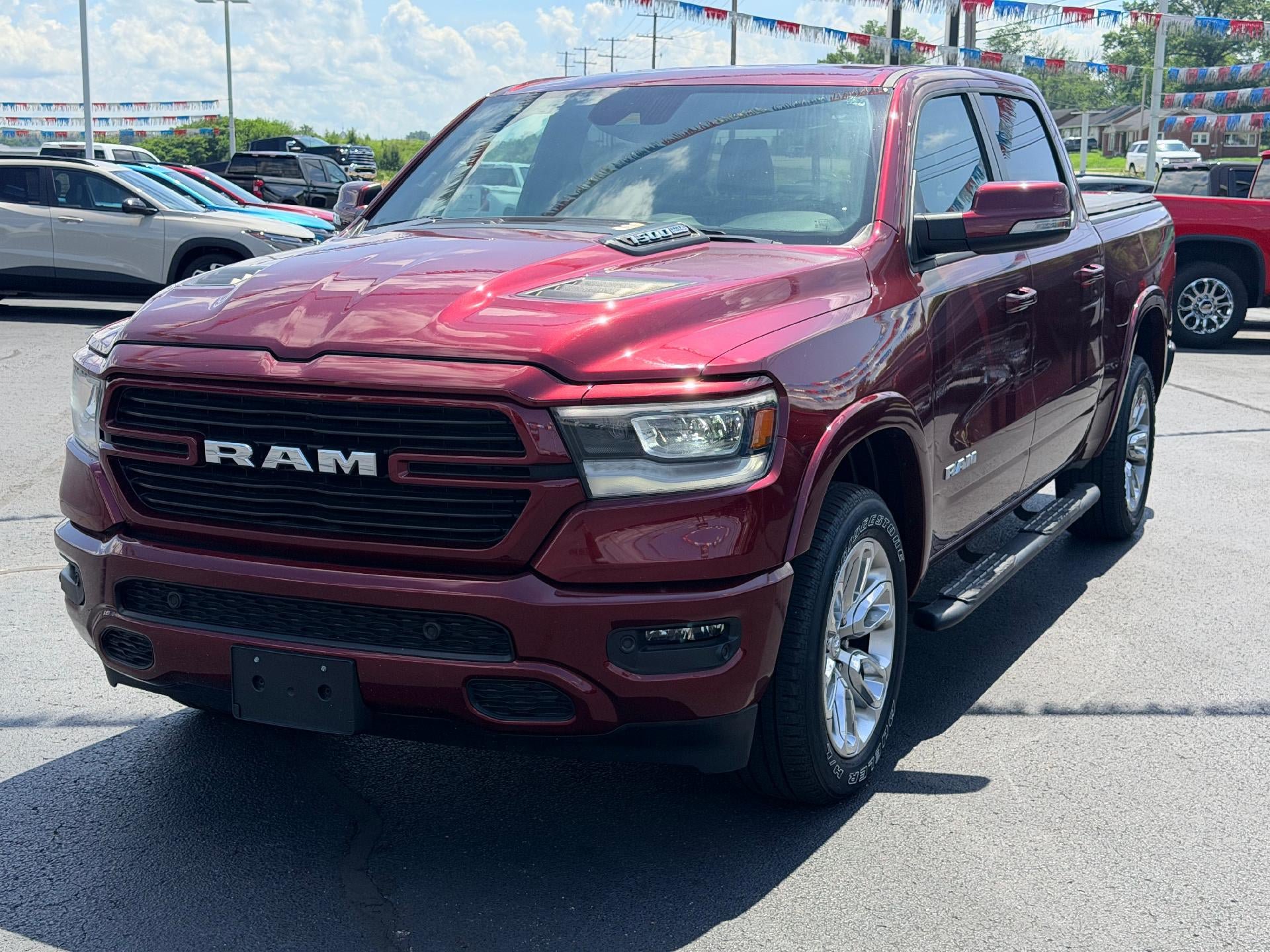 Used 2022 RAM 1500 Laramie AWD/4WD image 1