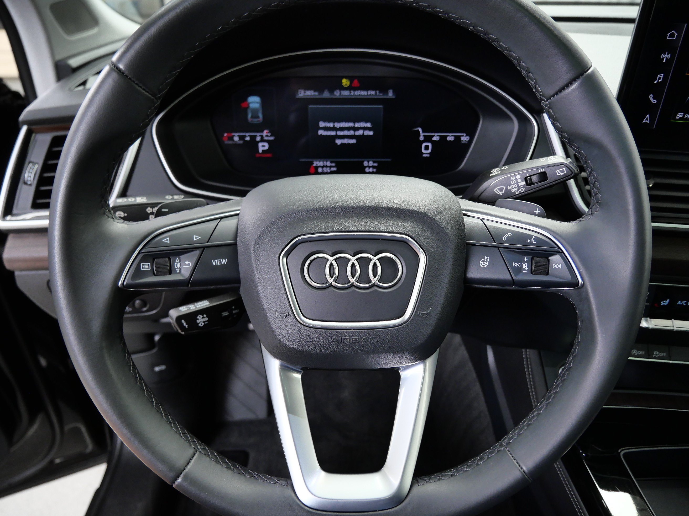 Used 2023 Audi Q5 2.0T Premium Plus w/ Premium Plus Package AWD/4WD image 21