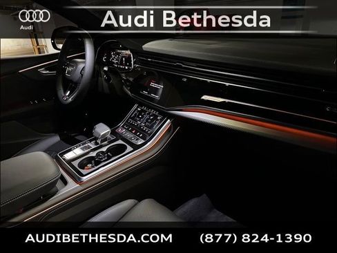 New 2026 Audi SQ8 Prestige image 10