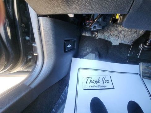 Used 2025 Honda Civic Sport image 11