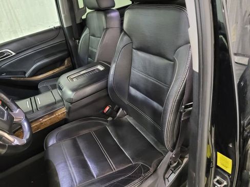 Used 2016 GMC Yukon XL Denali w/ Open Road Package image 10