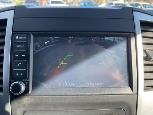 Used 2019 Nissan Frontier SV image 17