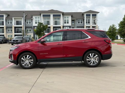 Used 2023 Chevrolet Equinox Premier FWD image 4